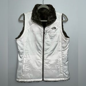 SOLD North Face Women’s Mossbud Insulated Reversible Vest